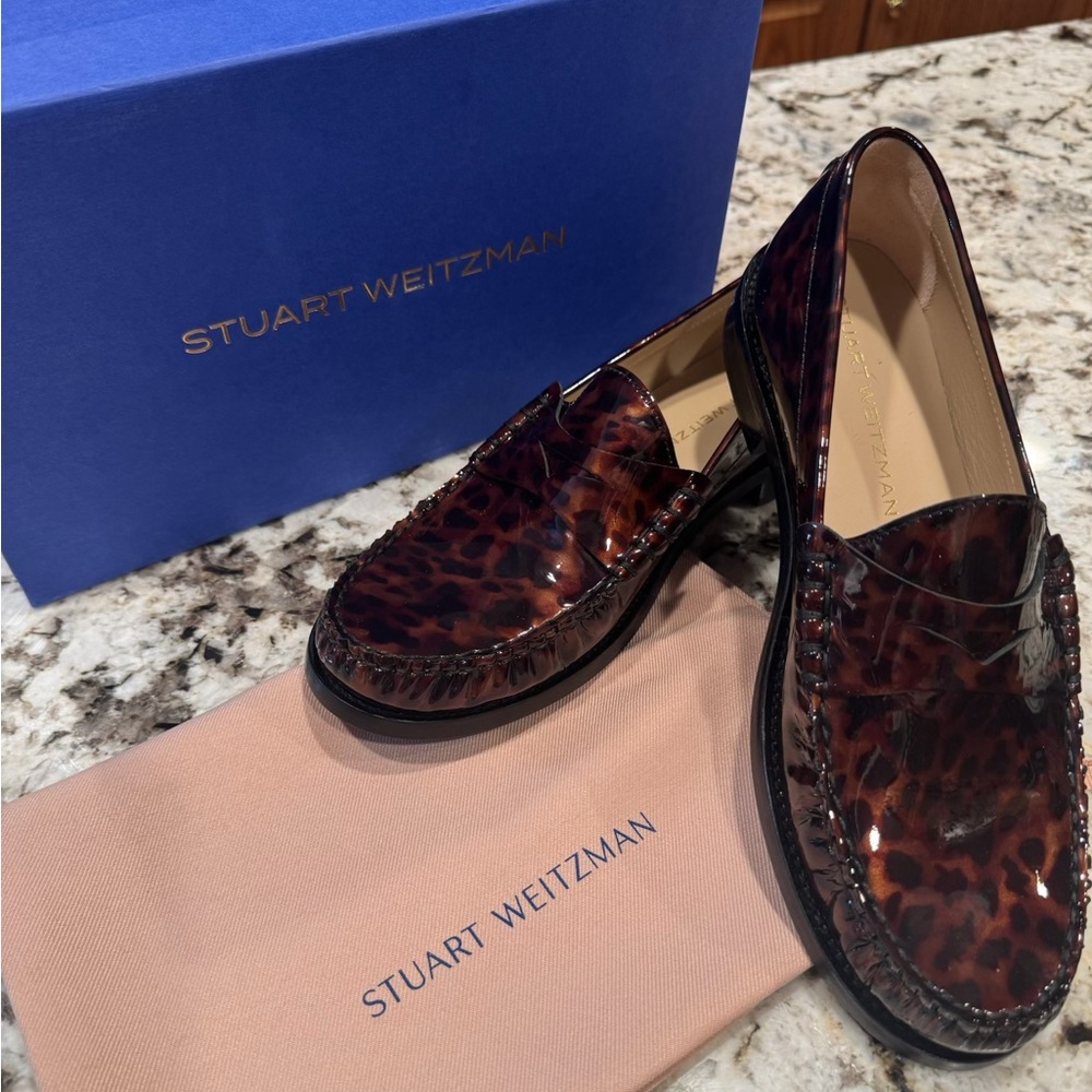Stuart Weitzman Lottie leopard loafers